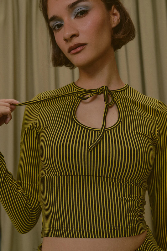 Sexy Bee Keyhole Top