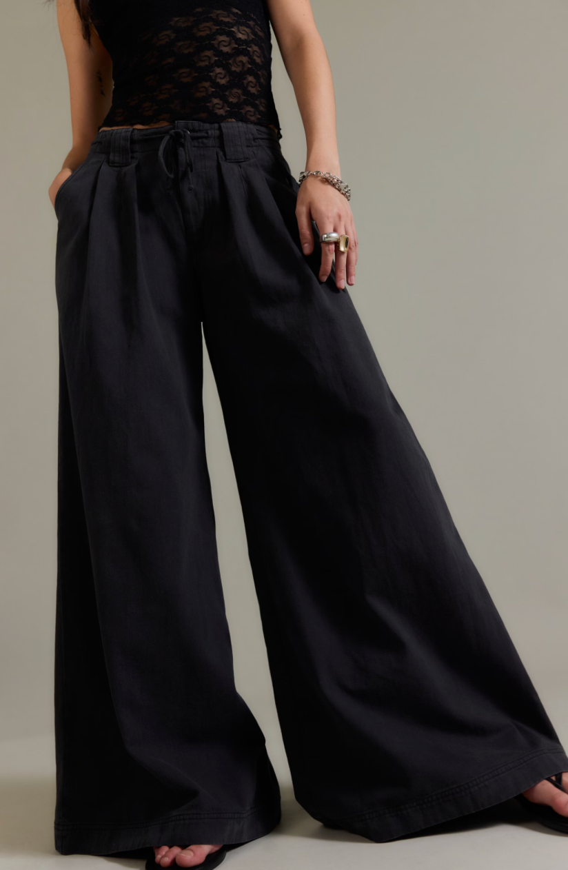 Julien Wide Leg Chino