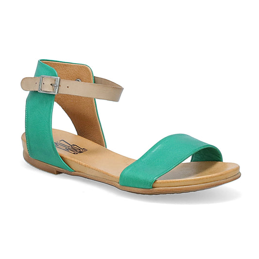 Alanis Sandal
