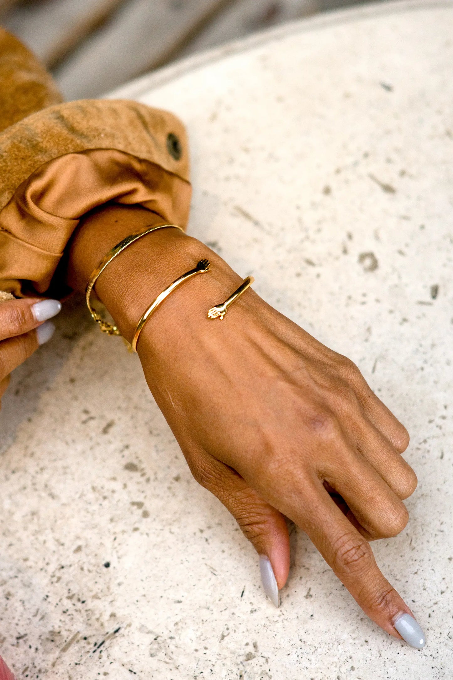 I Wanna Hold Your Hand Cuff