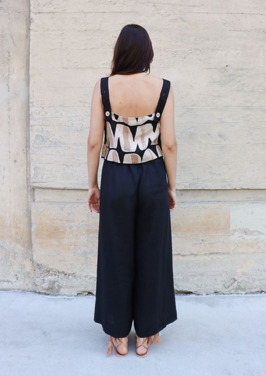 Zuri Top