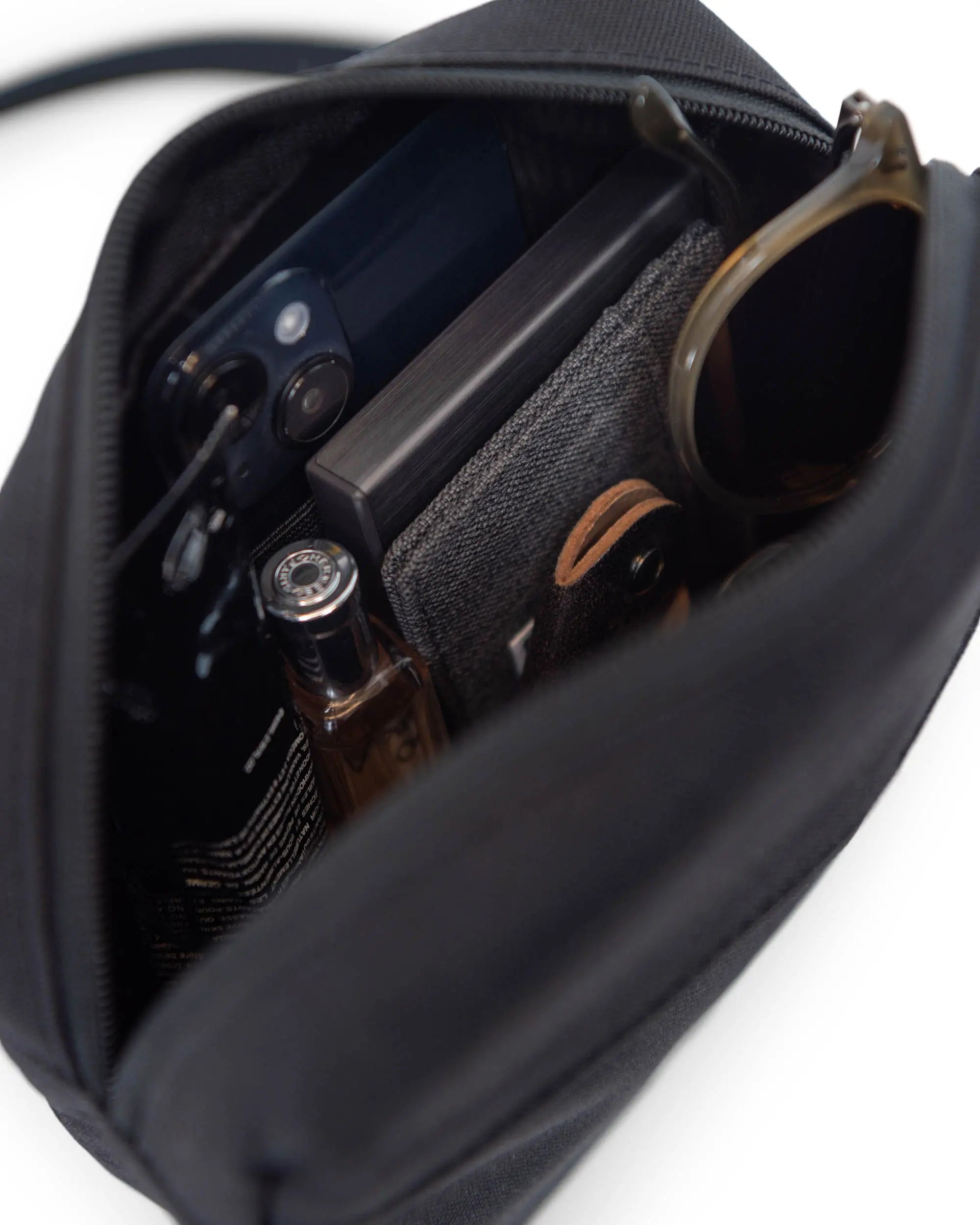 Classic Crossbody