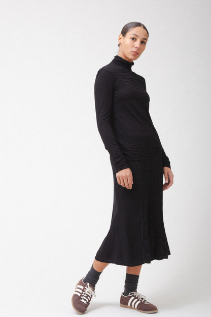 Outline T Neck Shirt
