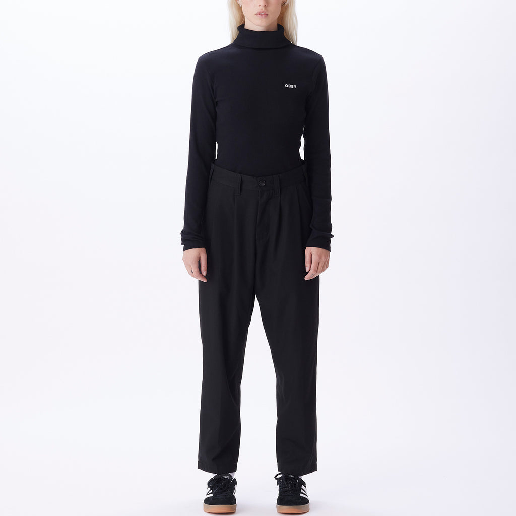 Belle Turtleneck