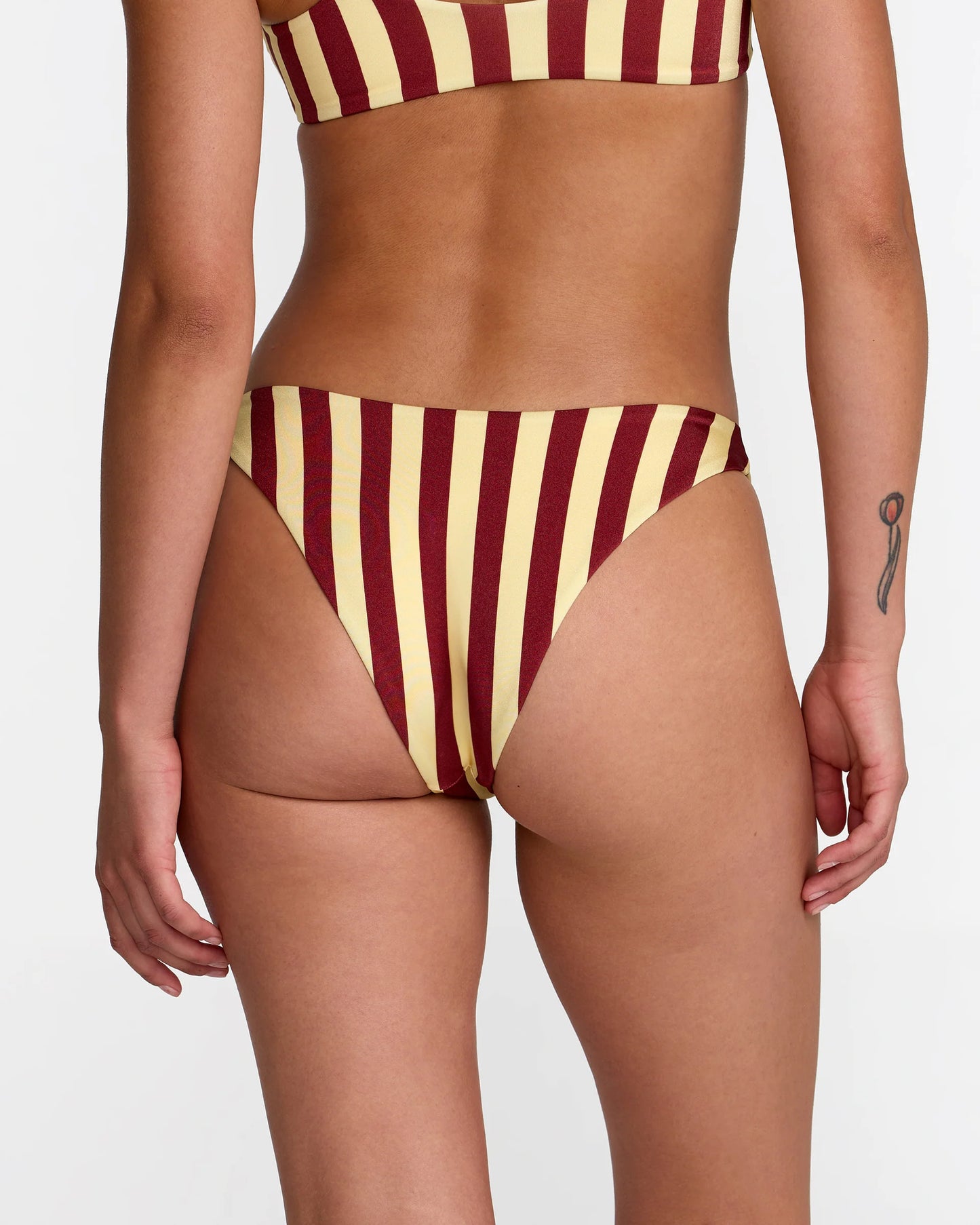 Leon Medium French Bottoms