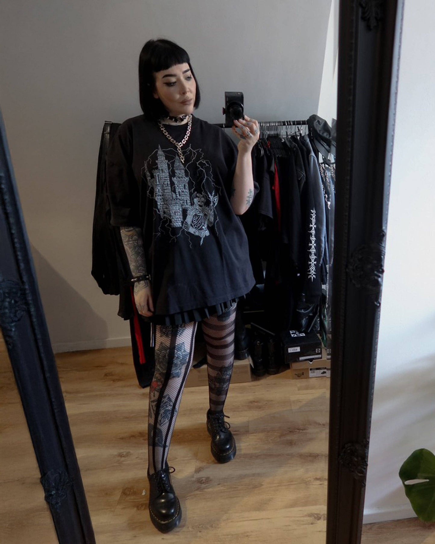 Opposite Net Tights