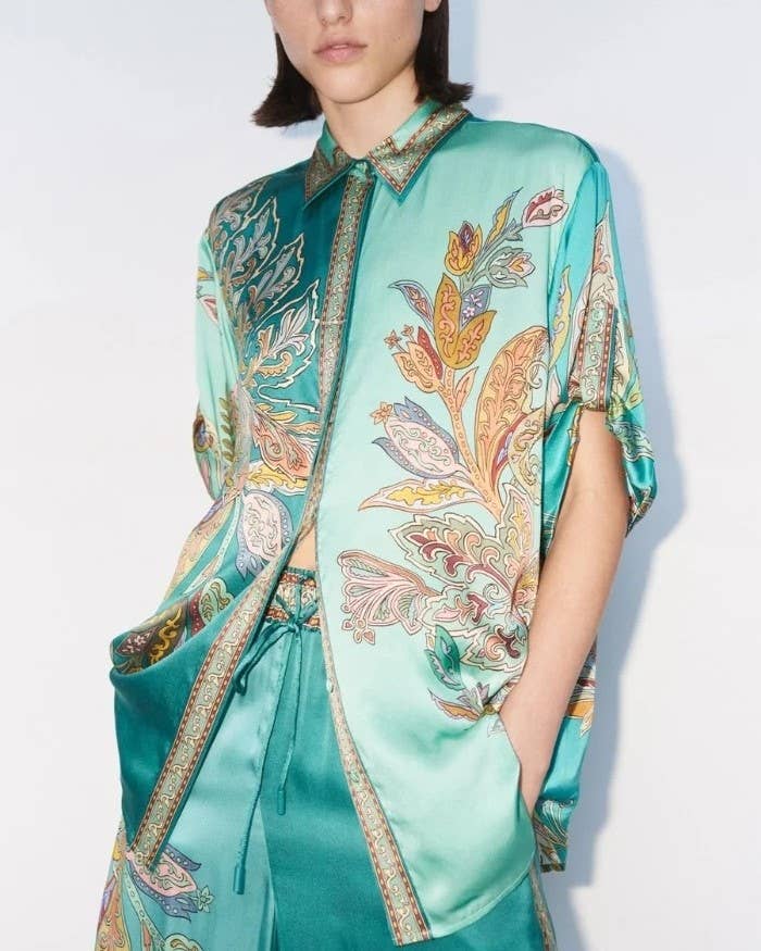 Haunted Thrift 2 Piece Set
