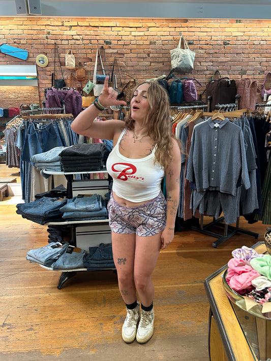 Betty's Mountain Fresh Tank