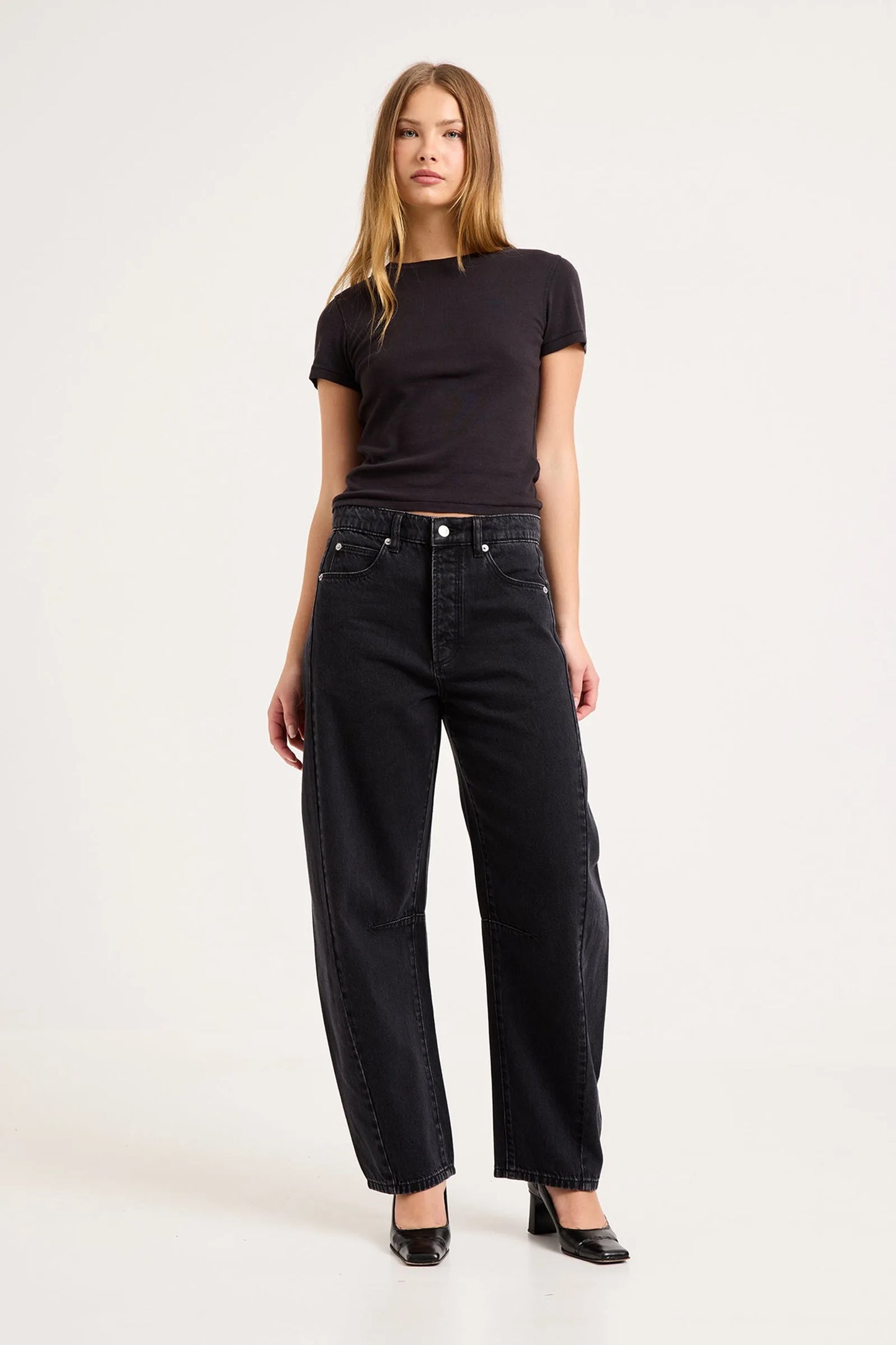 Arc Barrel Jeans
