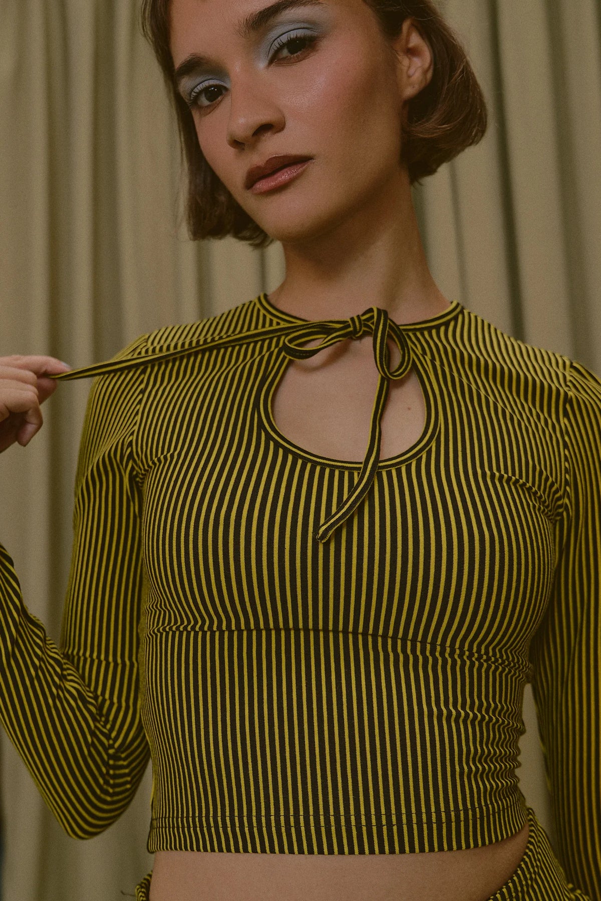 Sexy Bee Keyhole Top