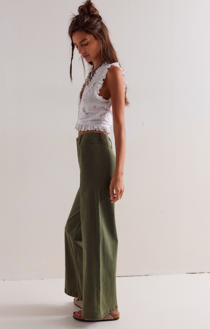 Libre Wide Leg Jeans