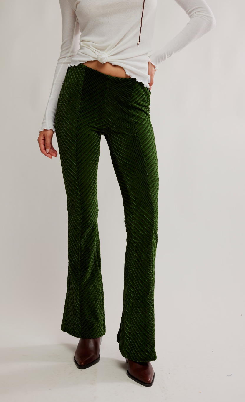 Penny Pull On Velvet Pants