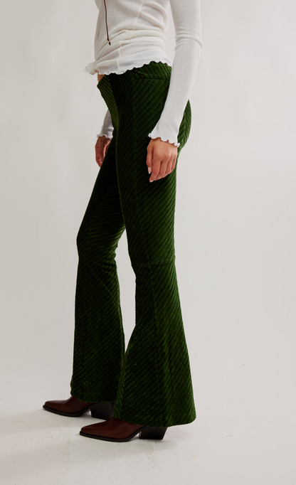 Penny Pull On Velvet Pants