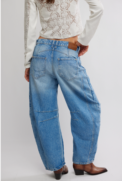 Good Luck Barrel Jeans