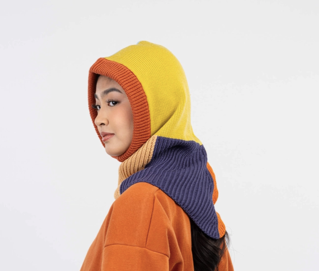 Mismatch Knit Hood