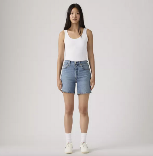 Levi's Mid Thigh Short