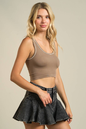 Contrast Binder Crop Top