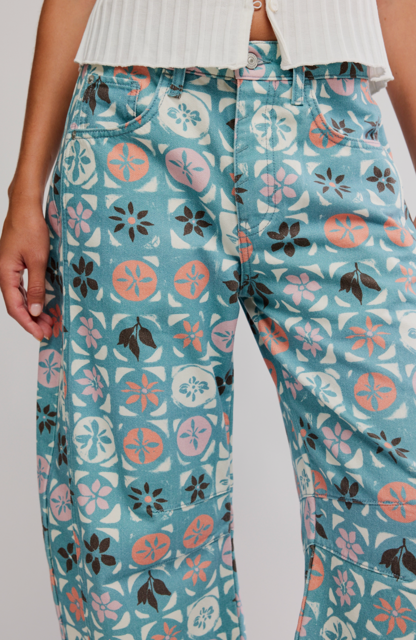 Good Luck Barrel Jeans