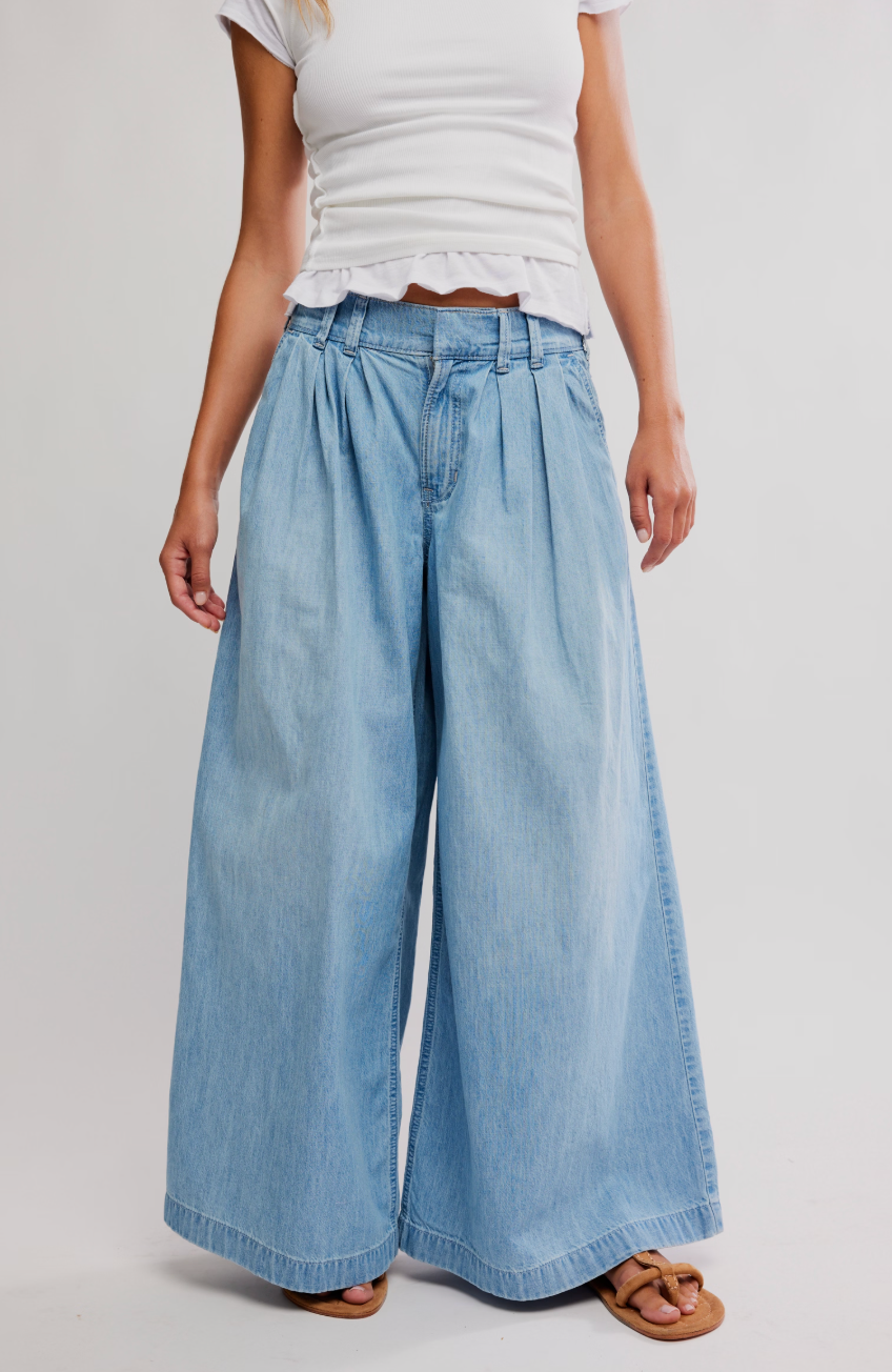 Scout Wide Leg Jeans