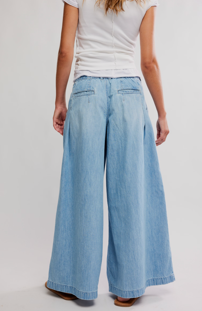 Scout Wide Leg Jeans