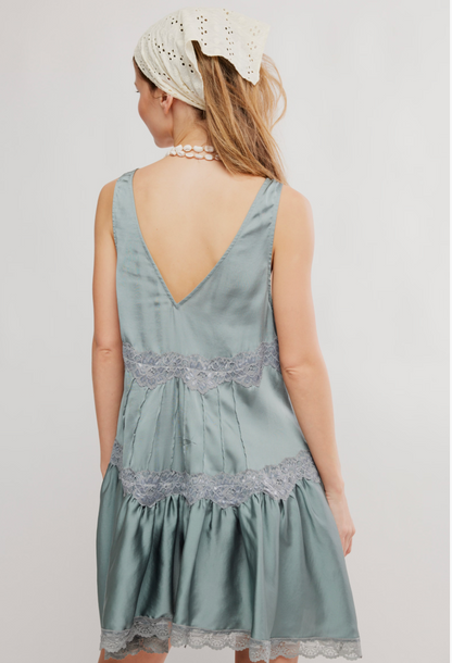 In This Groove Mini Slip