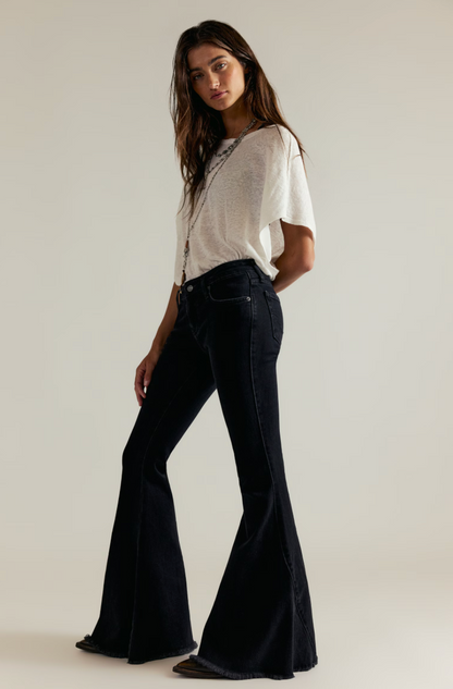 Emre Low-Rise Flare Jeans