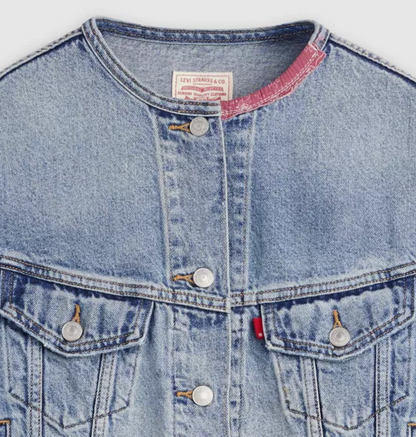 Collarless Shrunken Vest