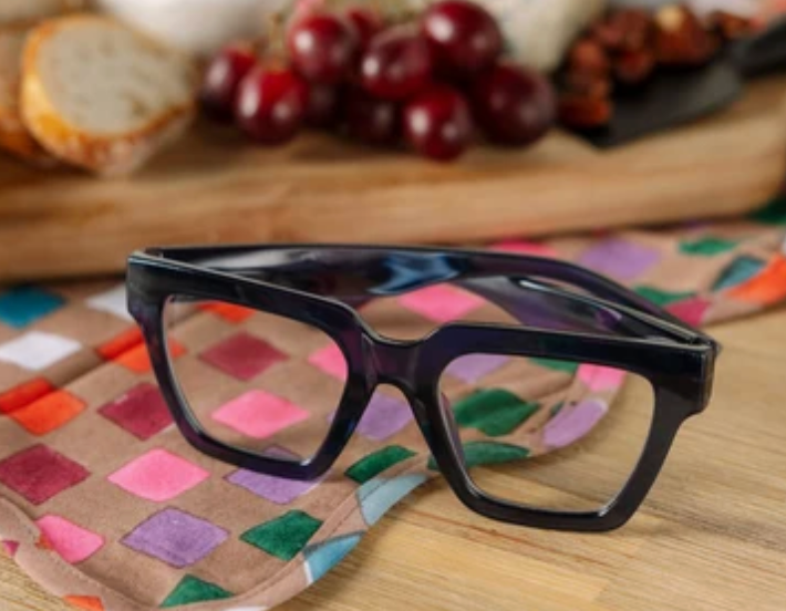 Take a Bow Glasses