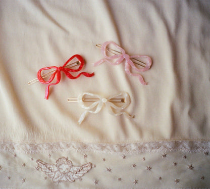 Ribbon Bow Clip