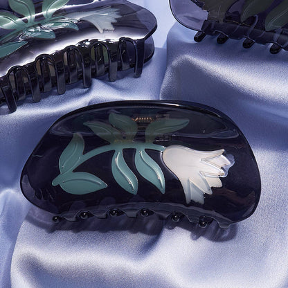 Belladonna Claw Clip