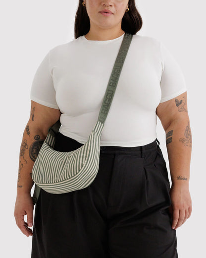 Baggu Medium Nylon Crescent Bag