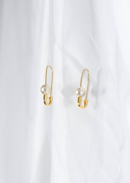 Roxy Pearl and 18K Gold Safety Pin Earring