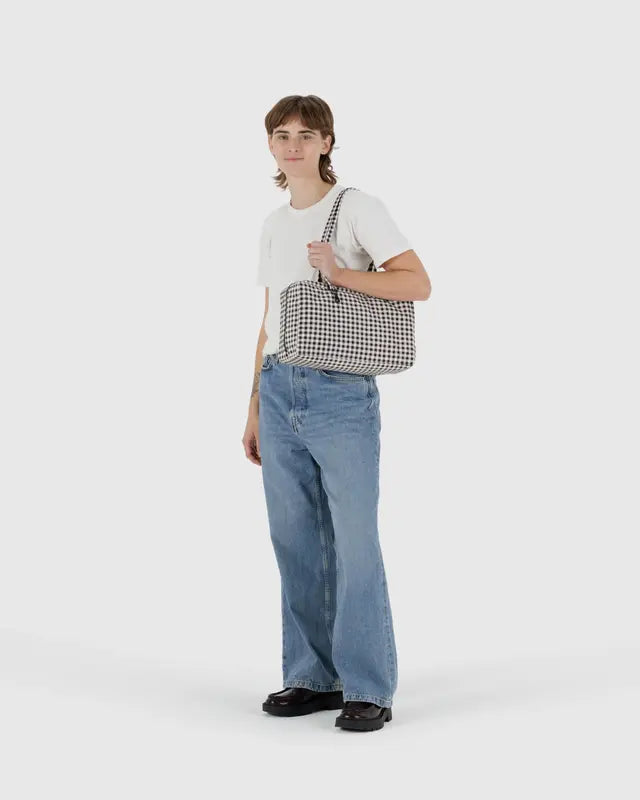 Baggu Medium Nylon Bowler Bag – Betty's Divine + Divine Trash Vintage Baggu Medium Nylon Bowler Bag – Betty's Divine + Divine Trash Vintage