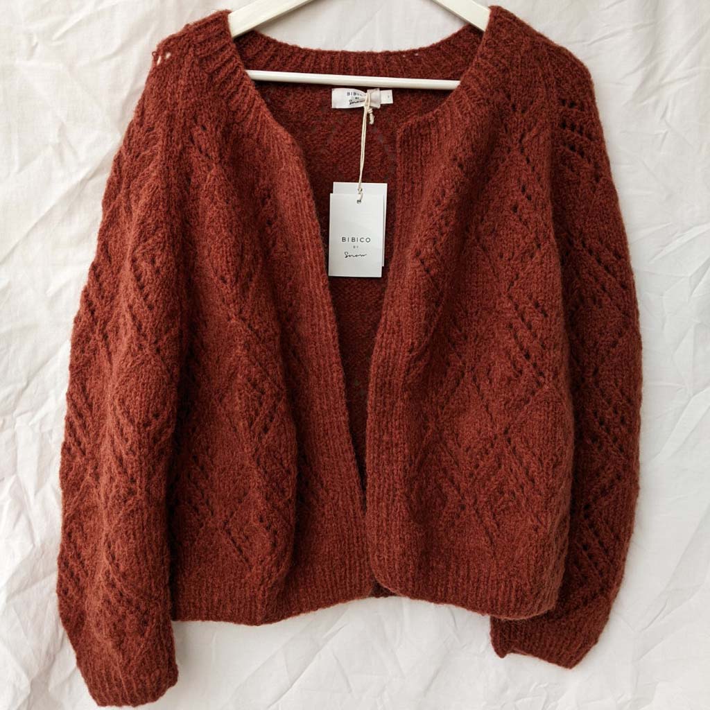 Nova Lacy Bolero