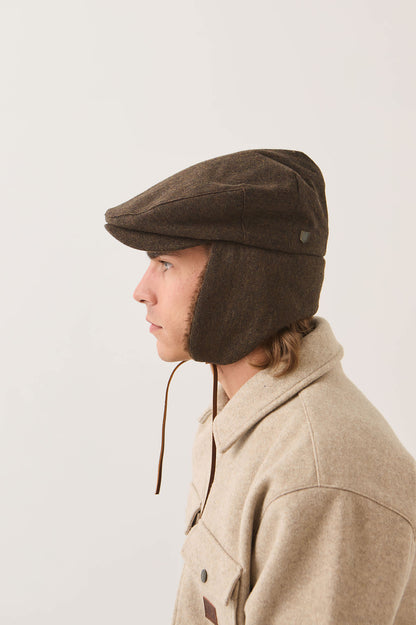 Barrel Earflap Snap Cap