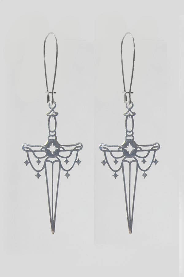 Gwenevere Dangle Earrings