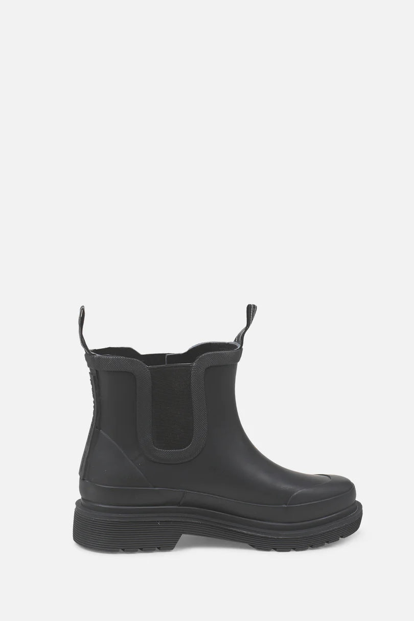 Short Rubber Boot